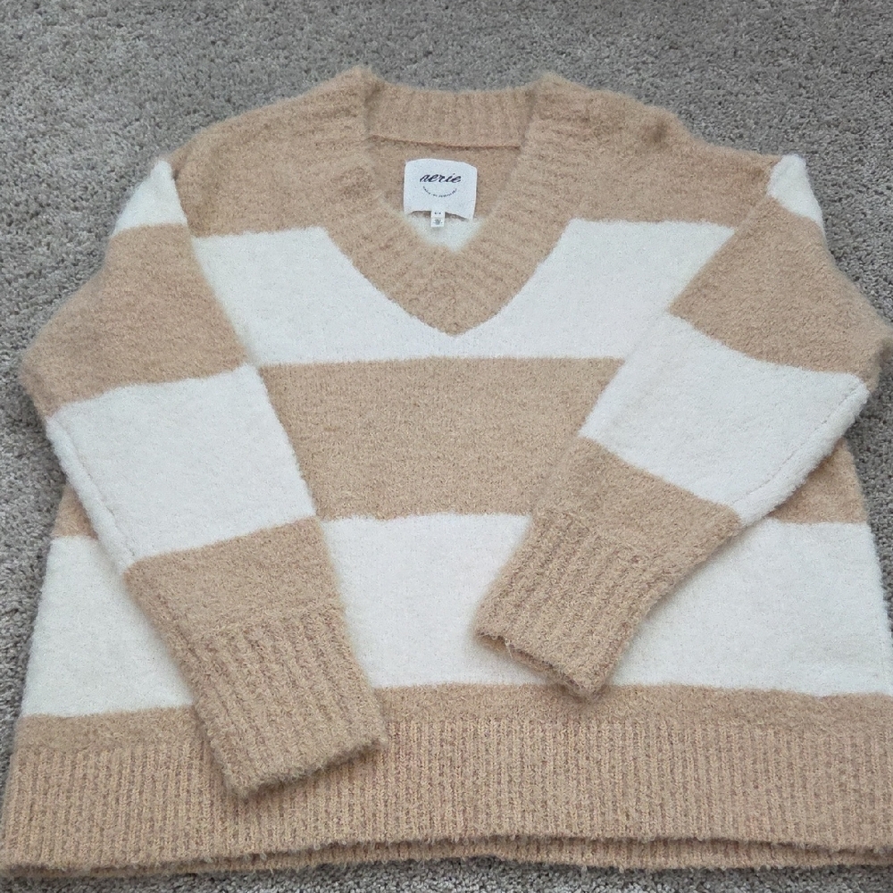 Aerie Fuzzy Knit Sweater in Cream and Tan